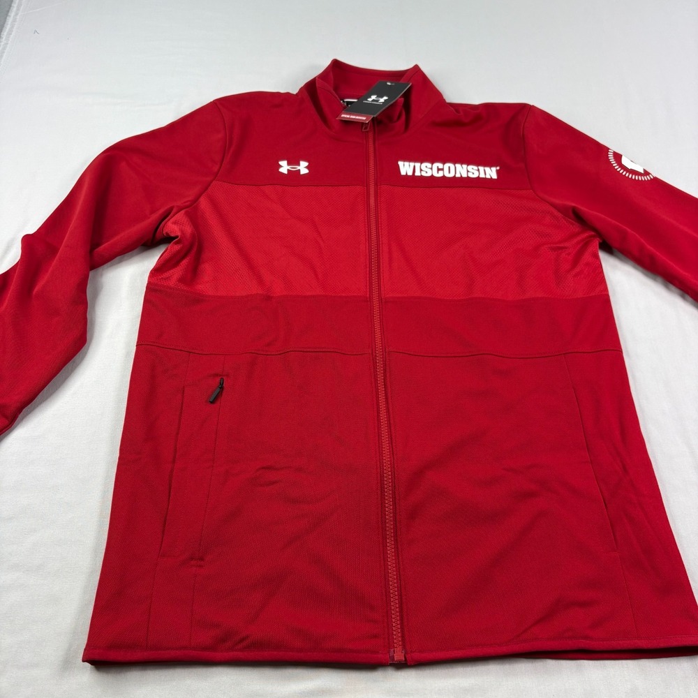 Wisconsin Badgers Jacket Mens Medium Red Under Armour Full Zip Performance NEW - Picture 2 of 11